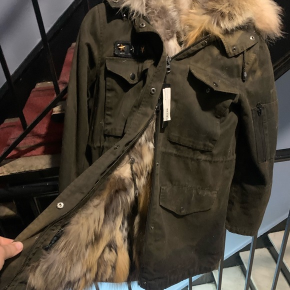 Jocelyn Top Gun In Natural - Size m. Removable fur lining- can wear separately - Picture 6 of 9